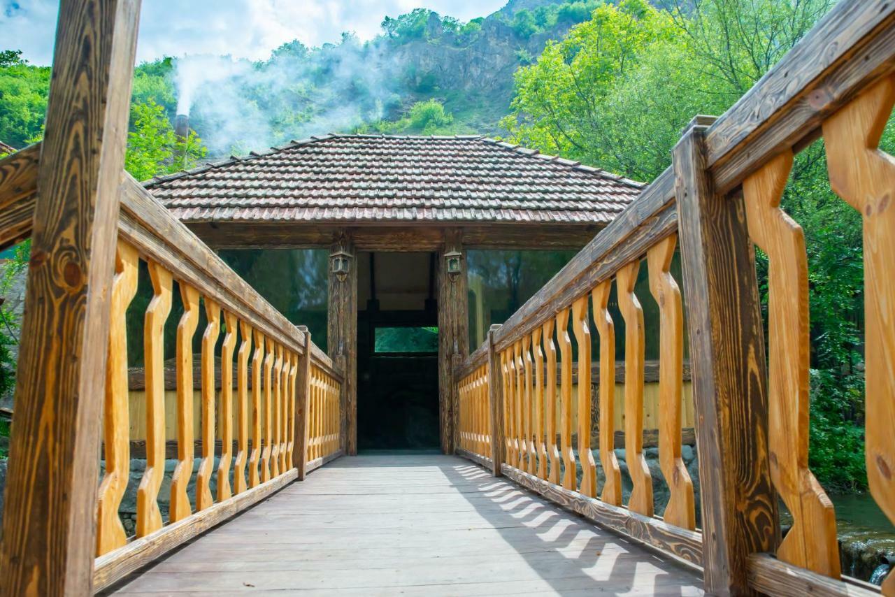 Getahovit Resort Idzjevan Buitenkant foto