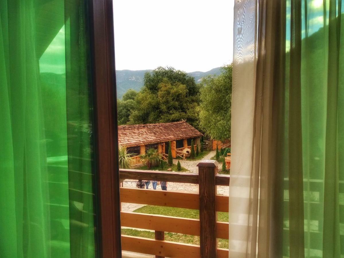 Getahovit Resort Idzjevan Buitenkant foto